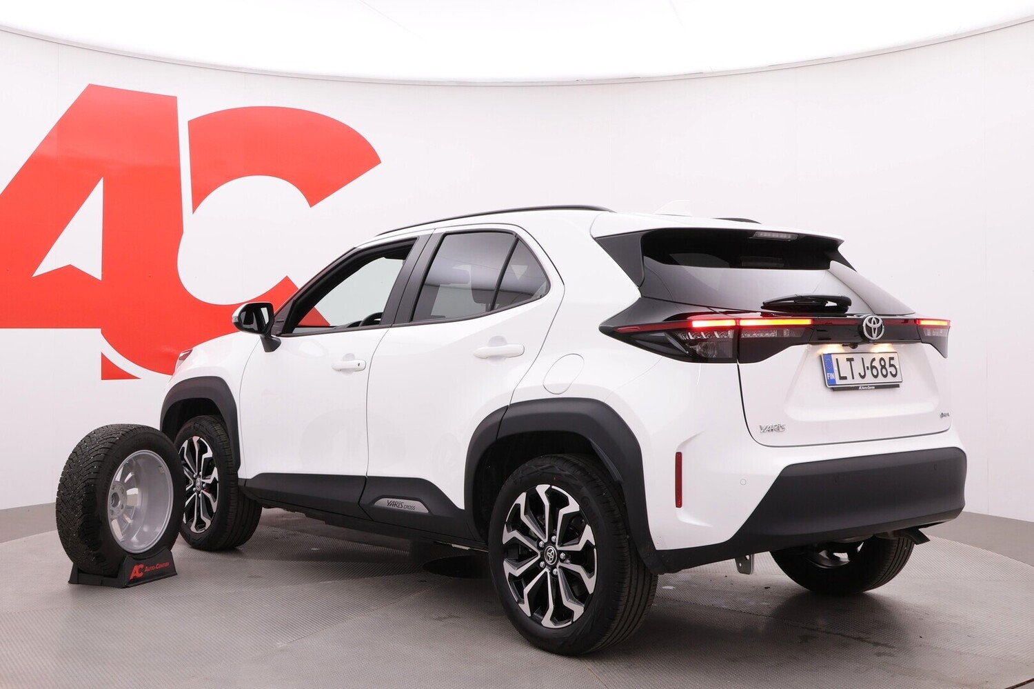 Toyota Yaris Cross vaihtoauto