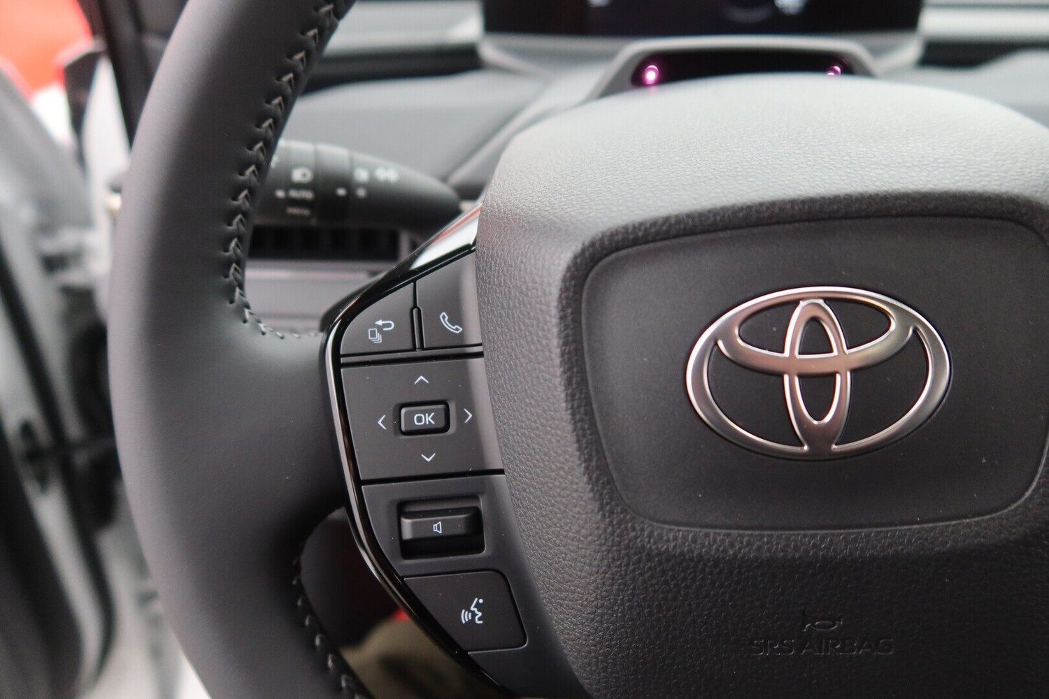 Toyota bZ4X vaihtoauto