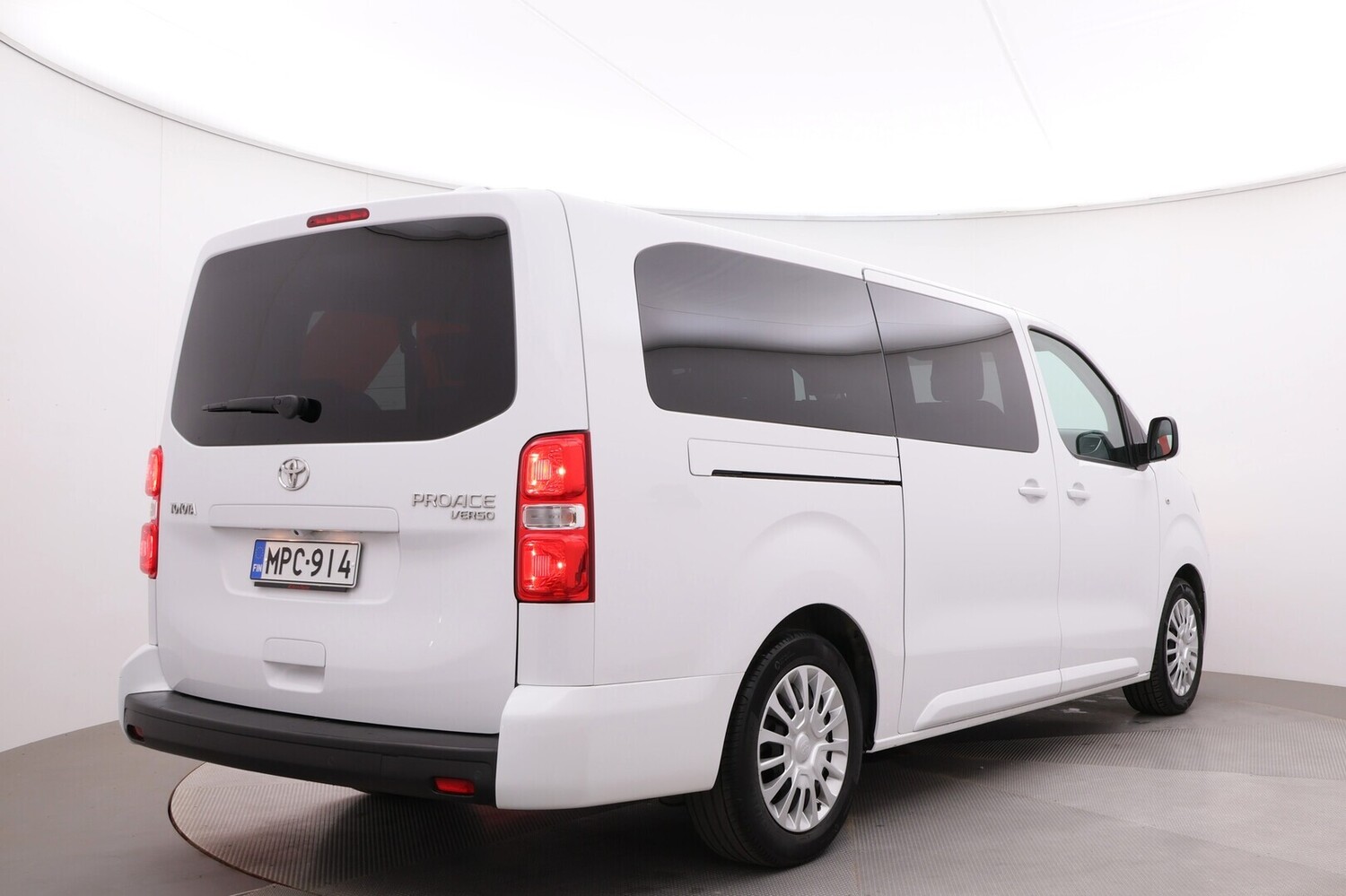 Toyota Proace Verso vaihtoauto