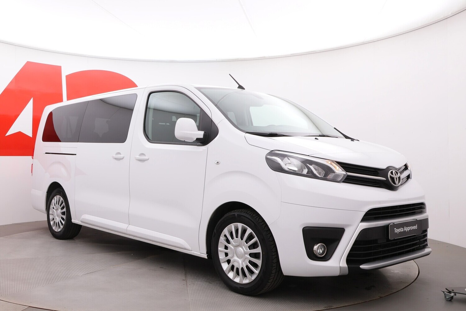 Toyota Proace Verso vaihtoauto
