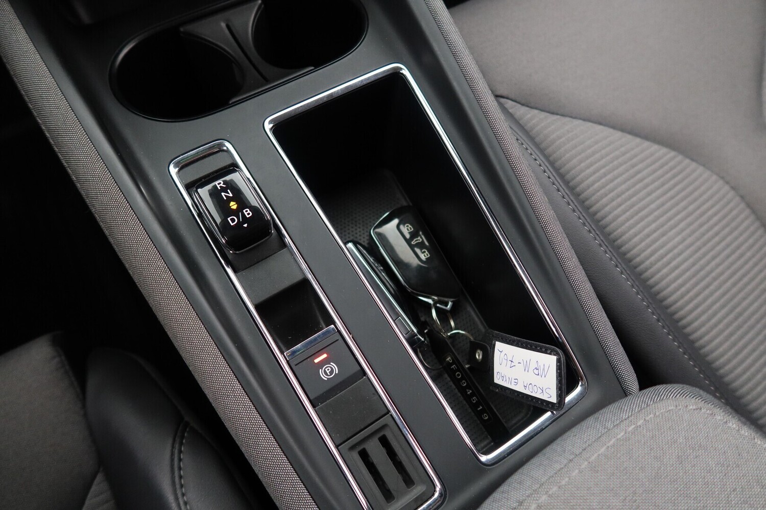 Skoda Enyaq vaihtoauto