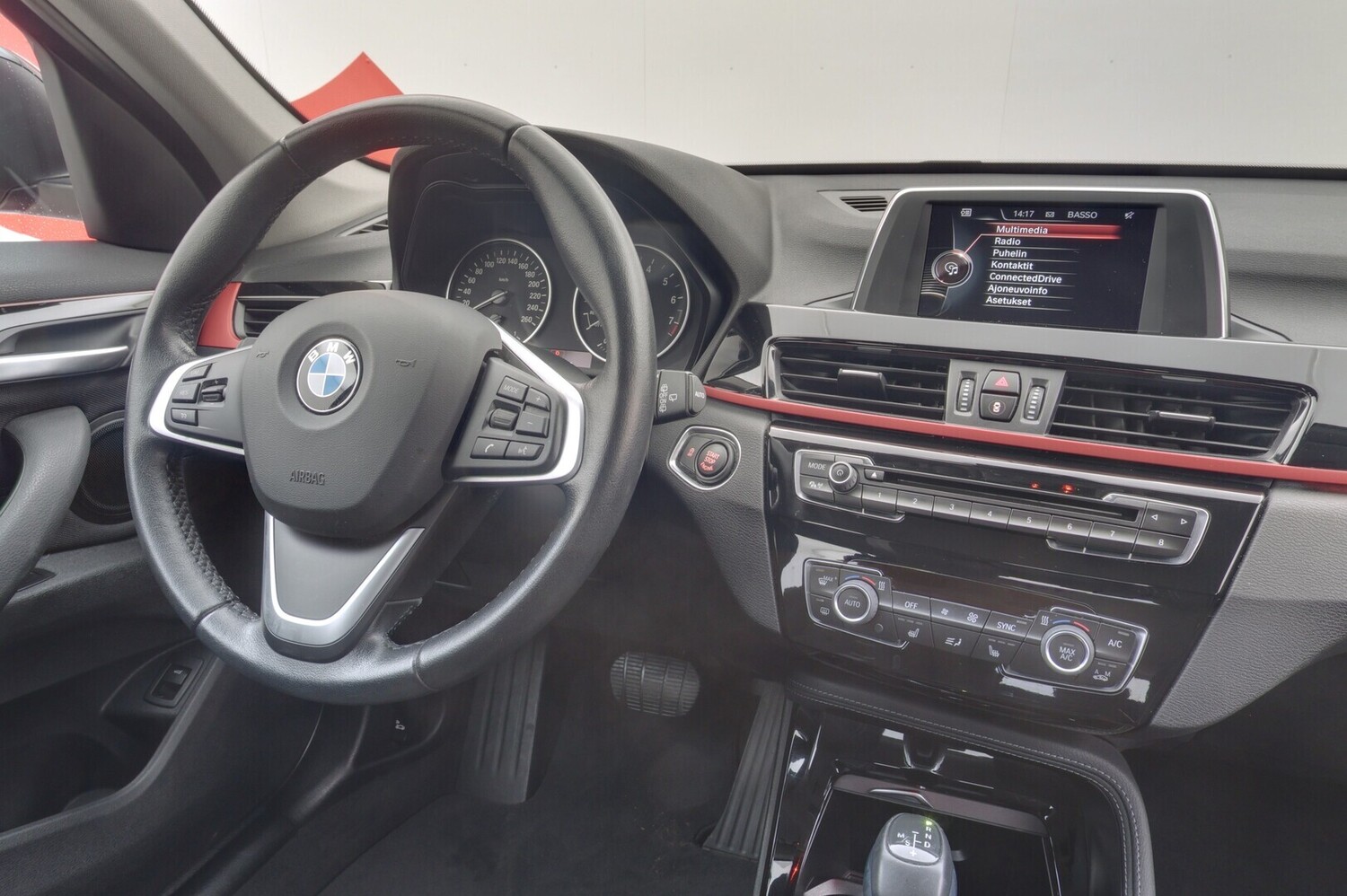 BMW X1 vaihtoauto