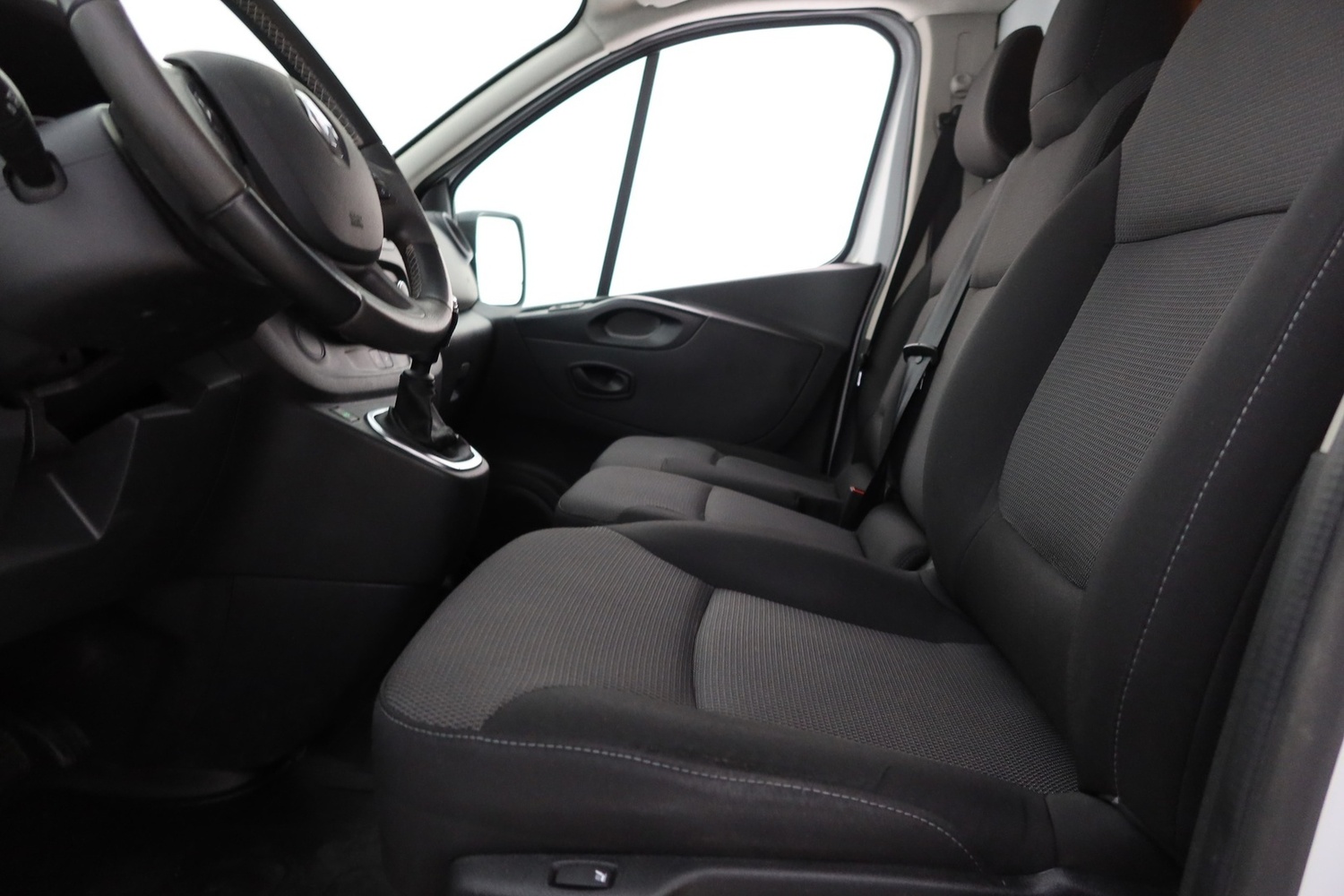 Renault Trafic vaihtoauto