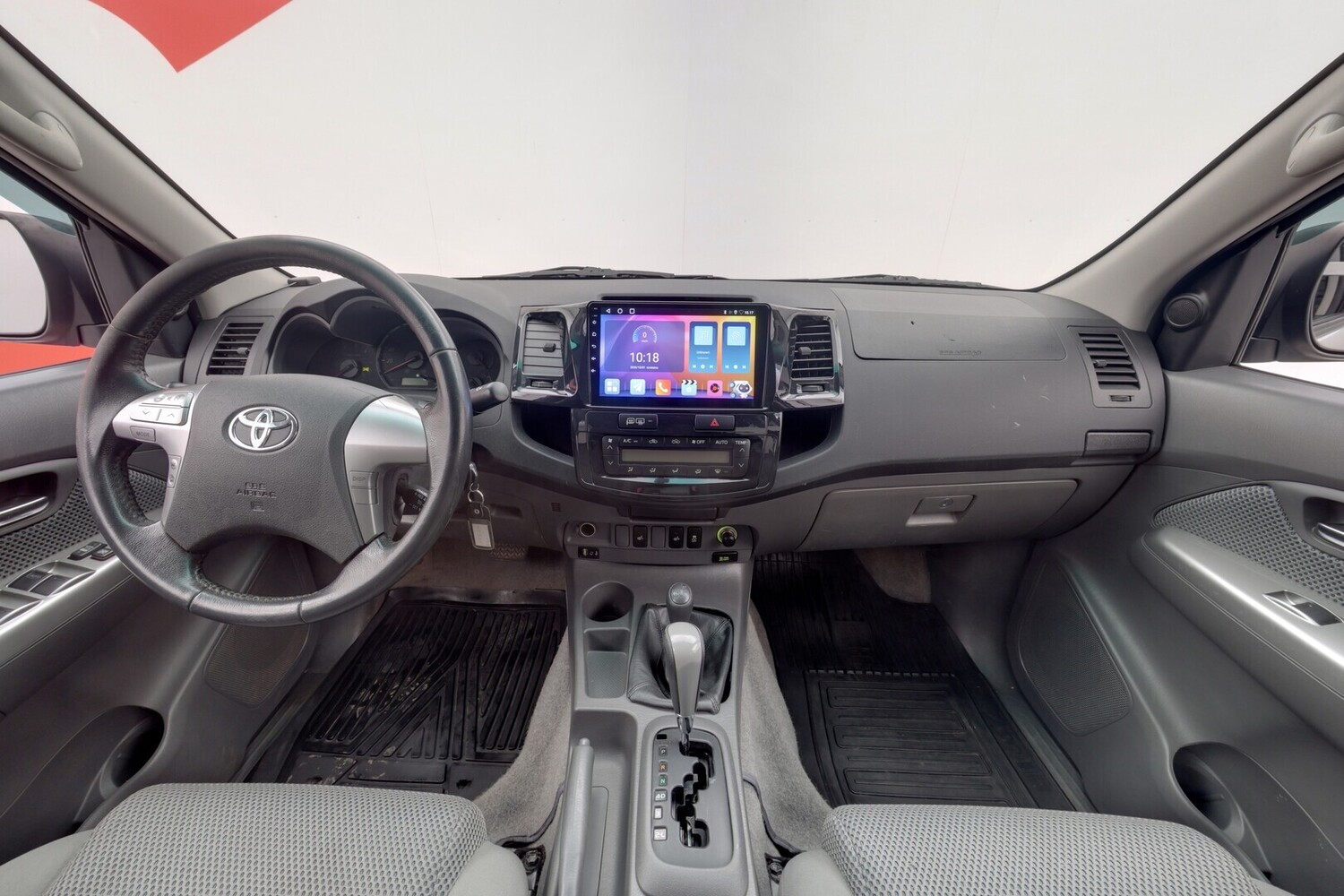 Toyota Hilux vaihtoauto