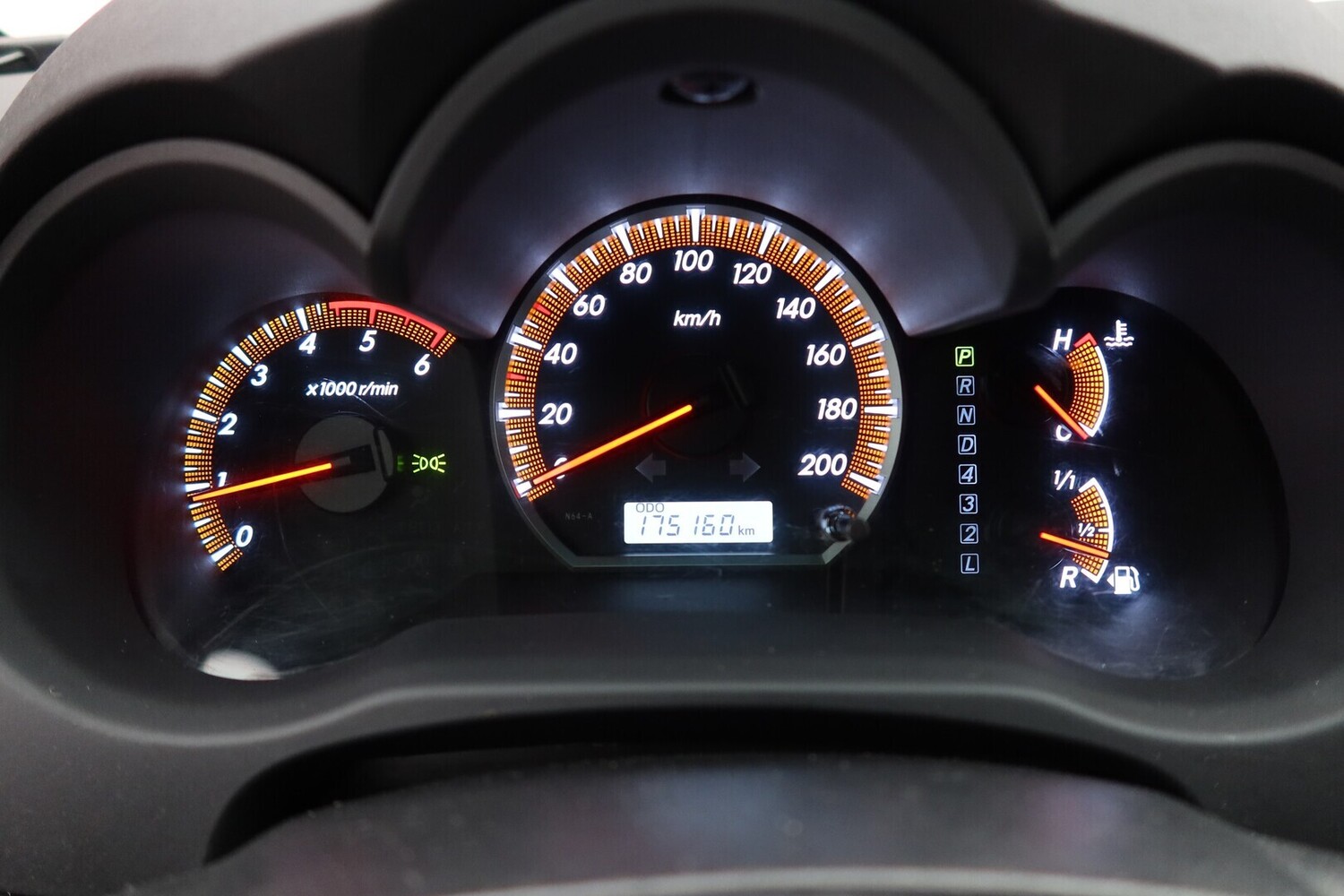 Toyota Hilux vaihtoauto