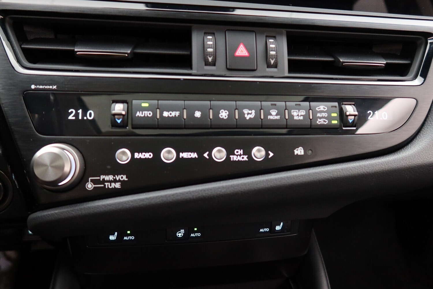 Lexus ES vaihtoauto