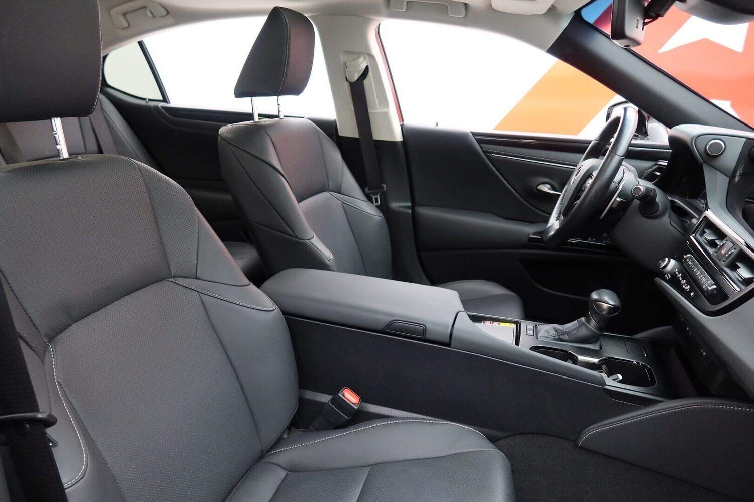 Lexus ES vaihtoauto