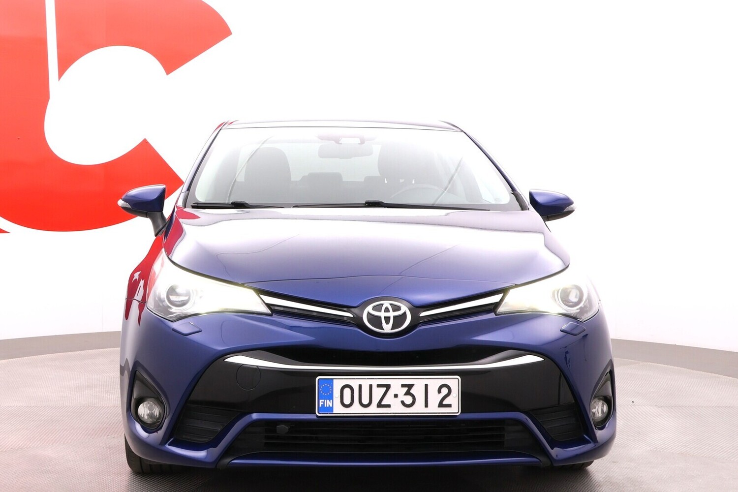 Toyota Avensis vaihtoauto