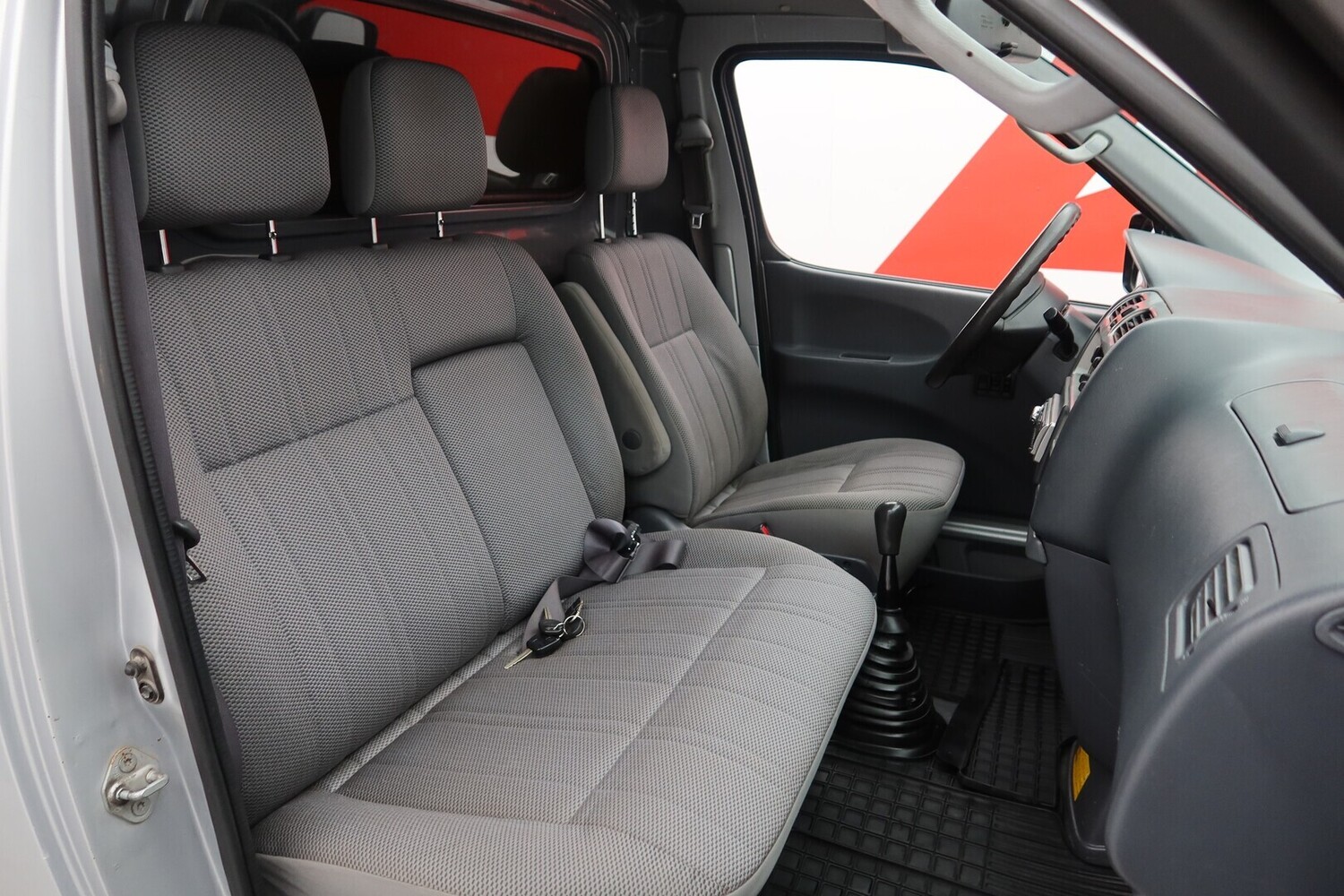 Toyota Hiace vaihtoauto
