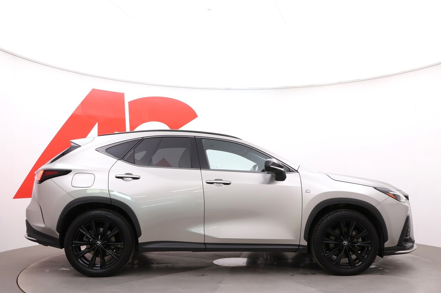 Lexus NX vaihtoauto