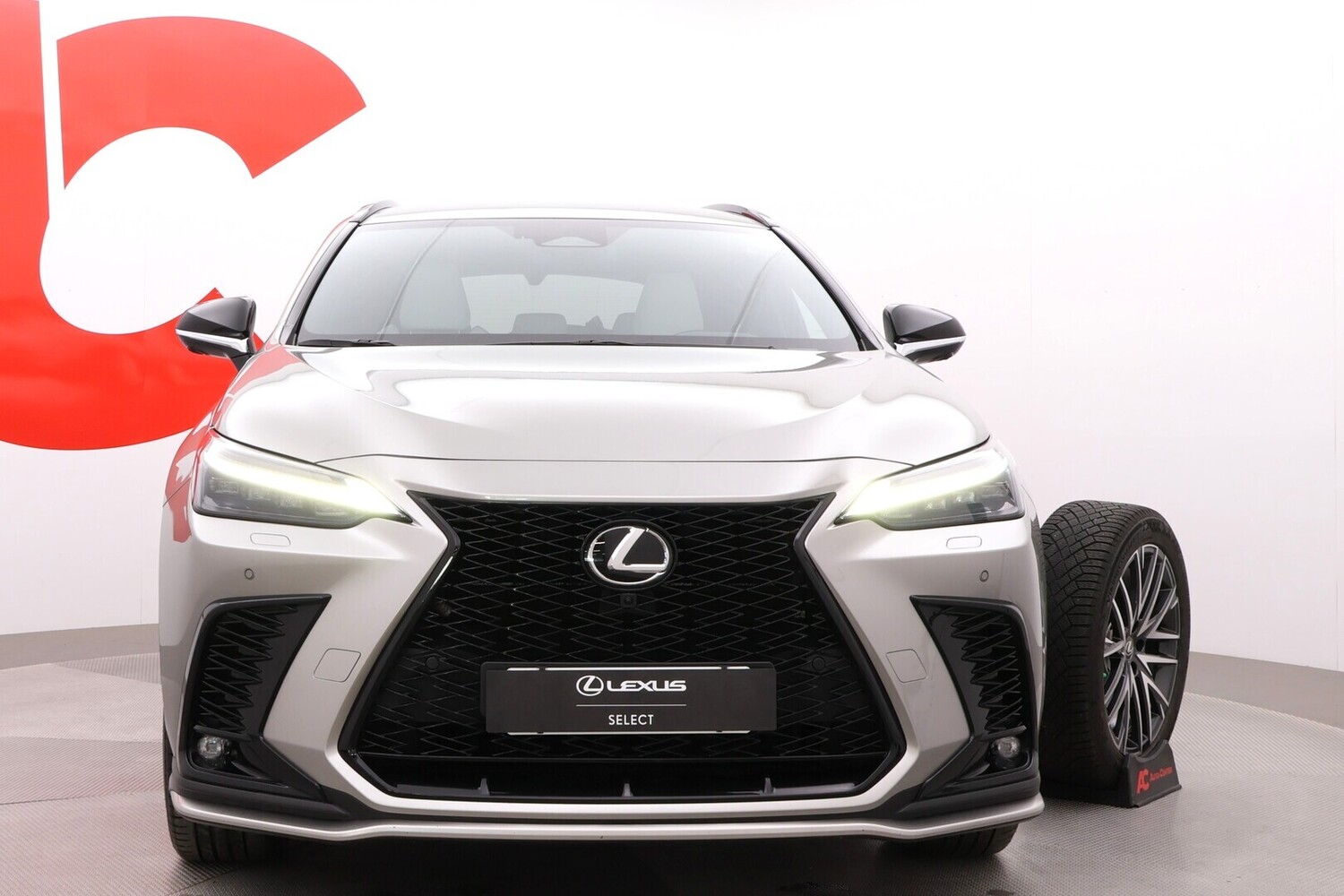 Lexus NX vaihtoauto