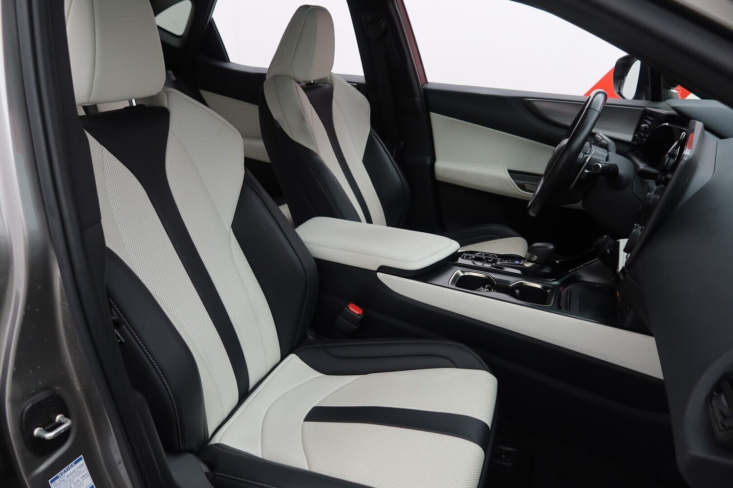 Lexus NX vaihtoauto