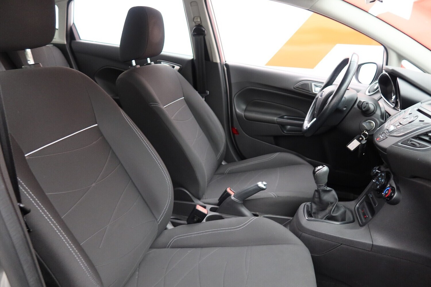 Ford Fiesta vaihtoauto