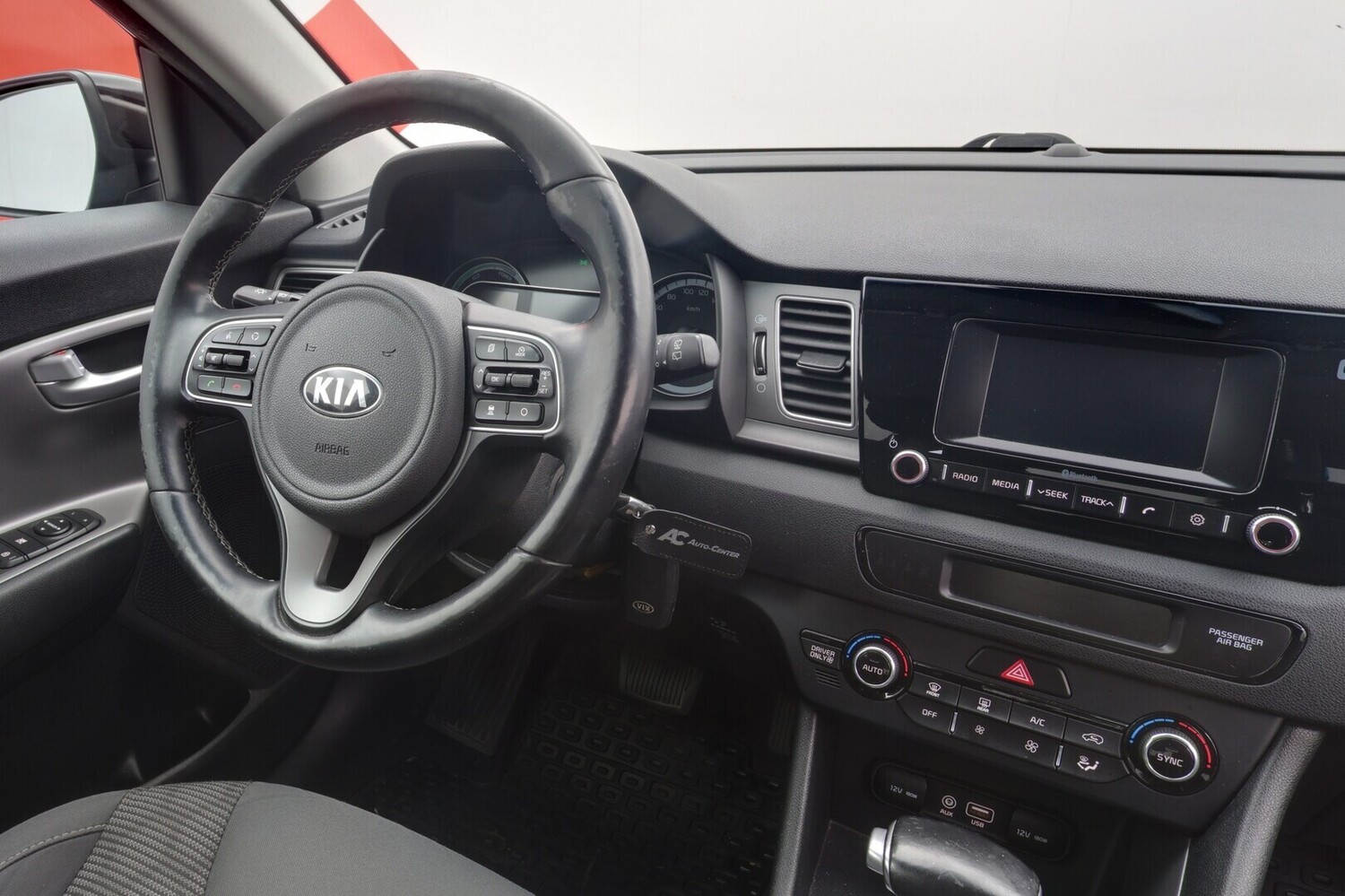Kia Niro vaihtoauto