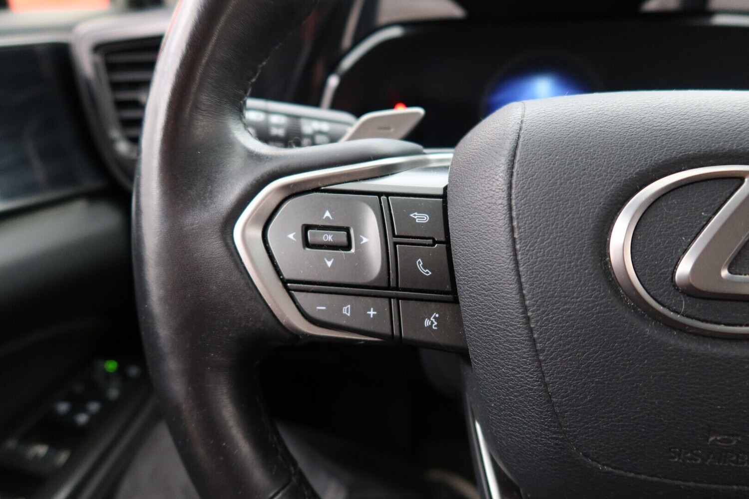Lexus NX vaihtoauto