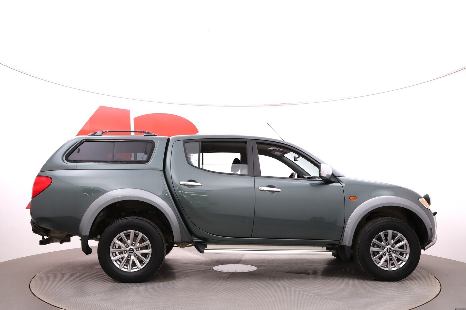 Mitsubishi L200 vaihtoauto