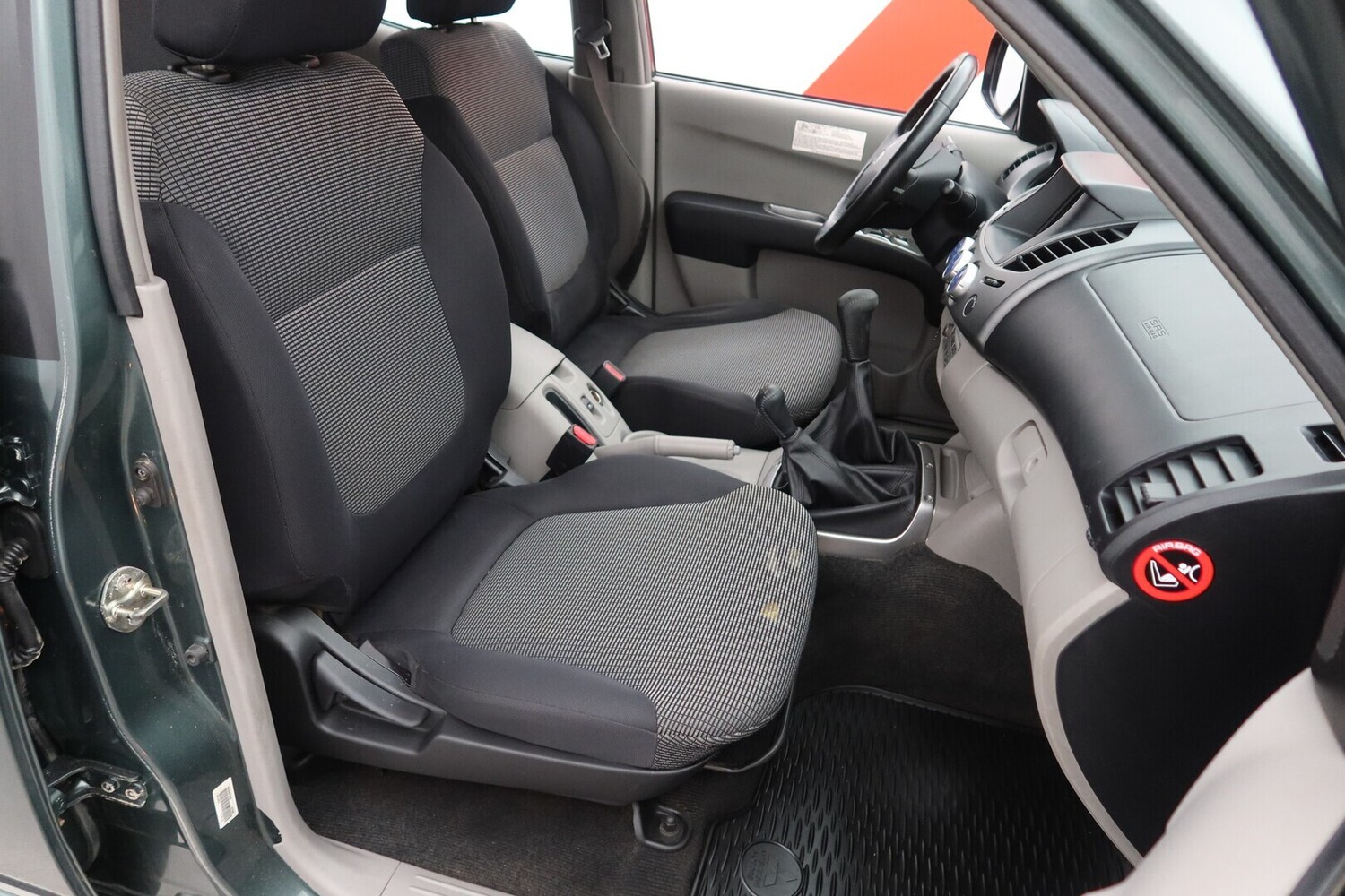 Mitsubishi L200 vaihtoauto