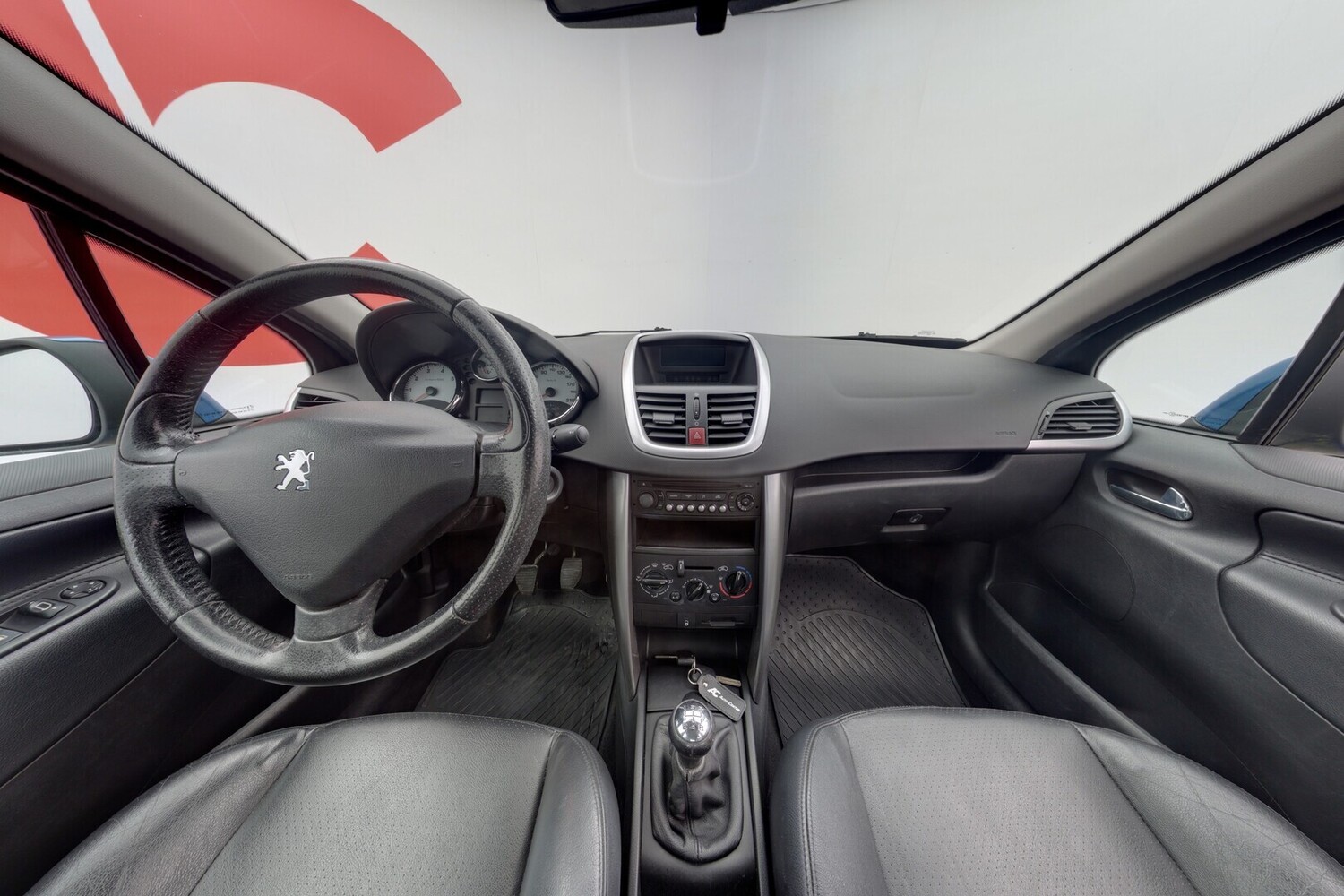 Peugeot 207 vaihtoauto