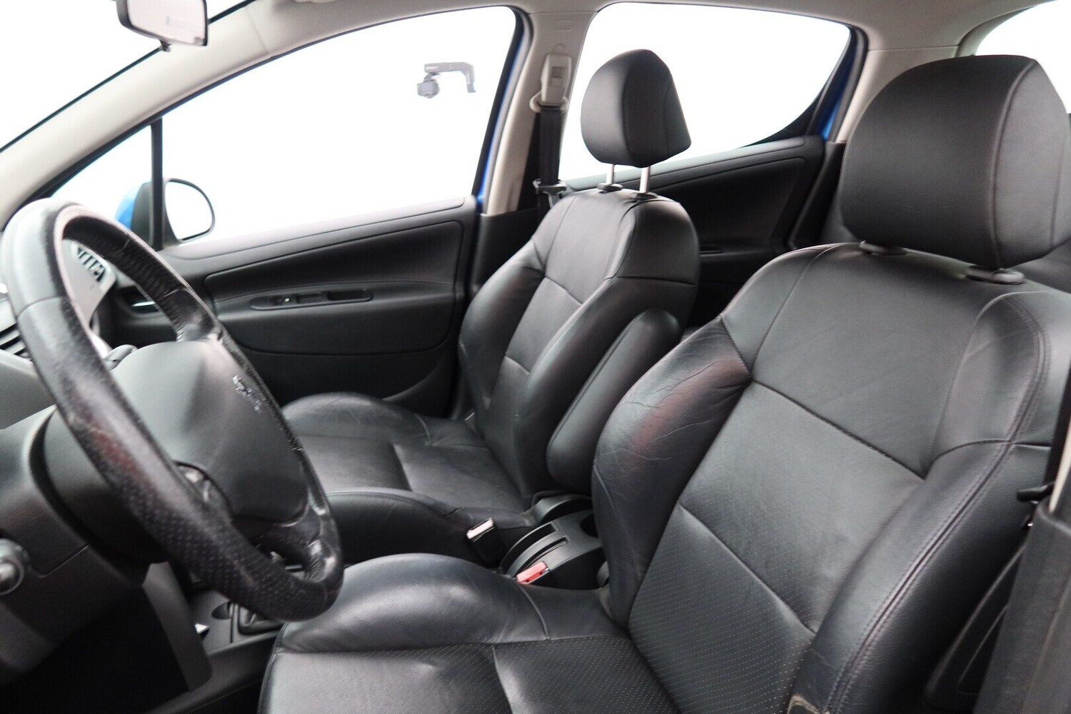 Peugeot 207 vaihtoauto