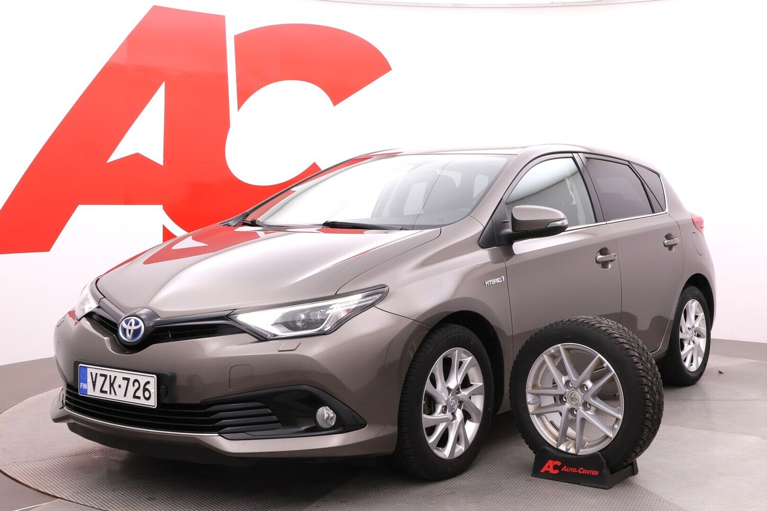 Toyota Auris vaihtoauto