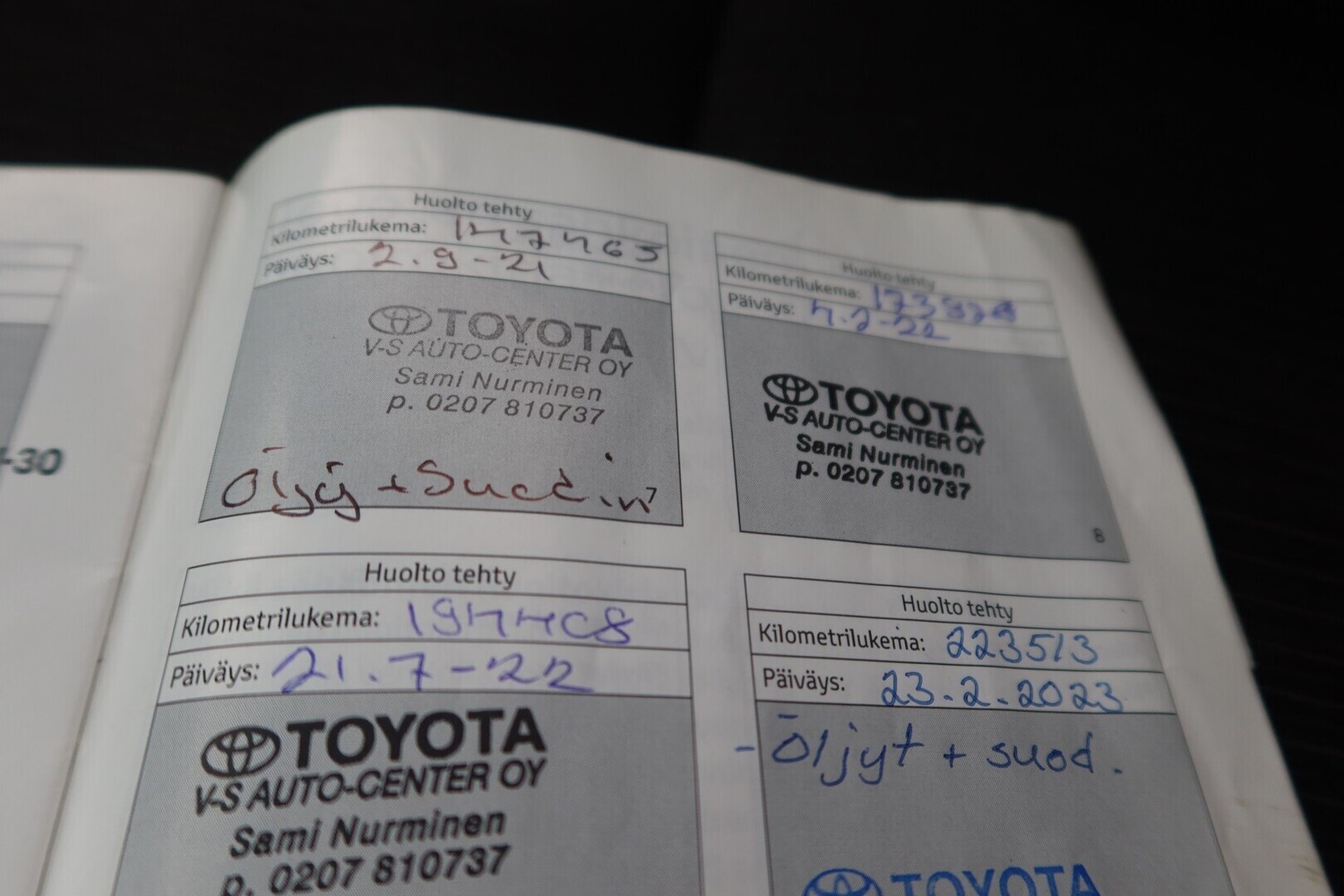 Toyota Hilux vaihtoauto