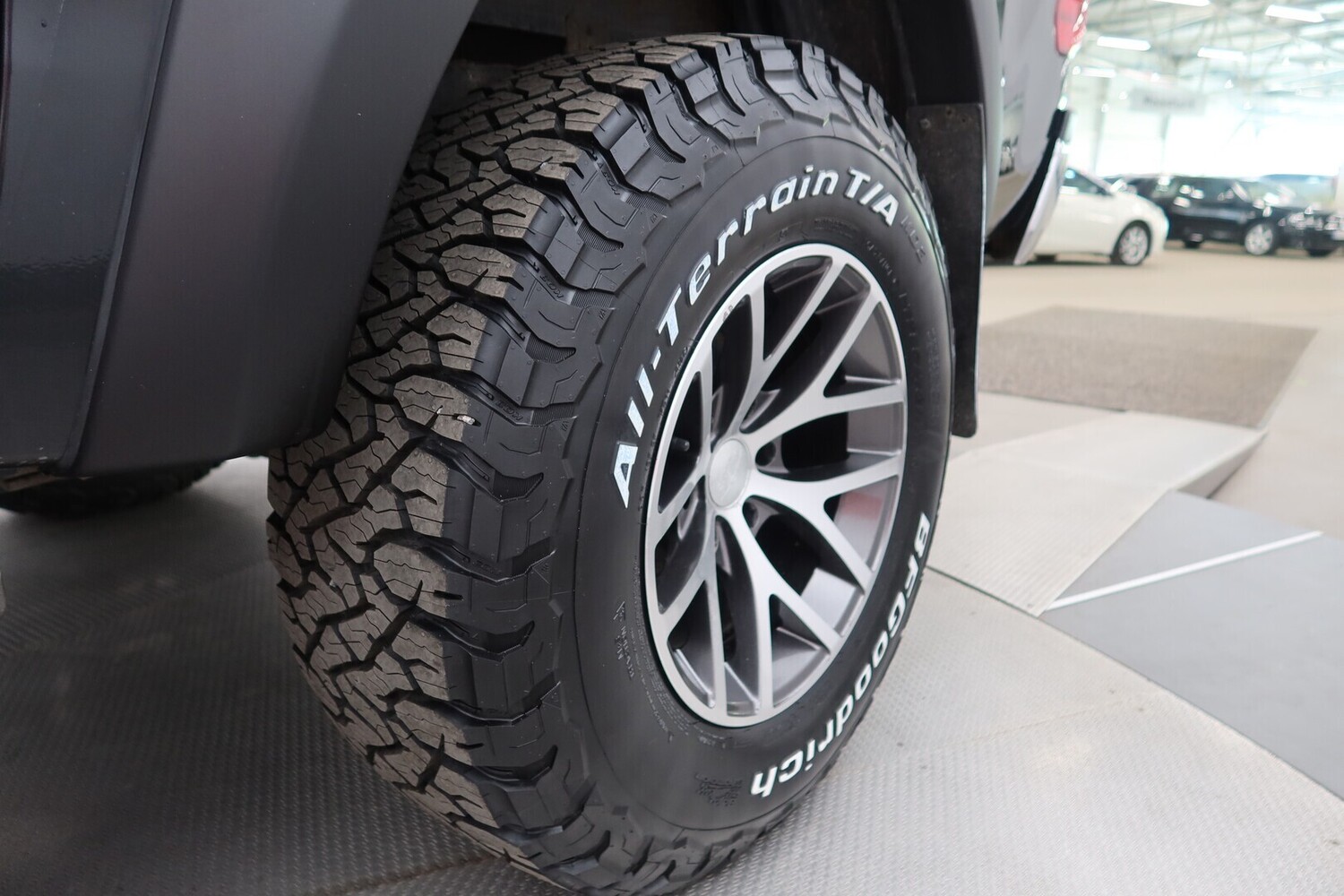 Toyota Hilux vaihtoauto