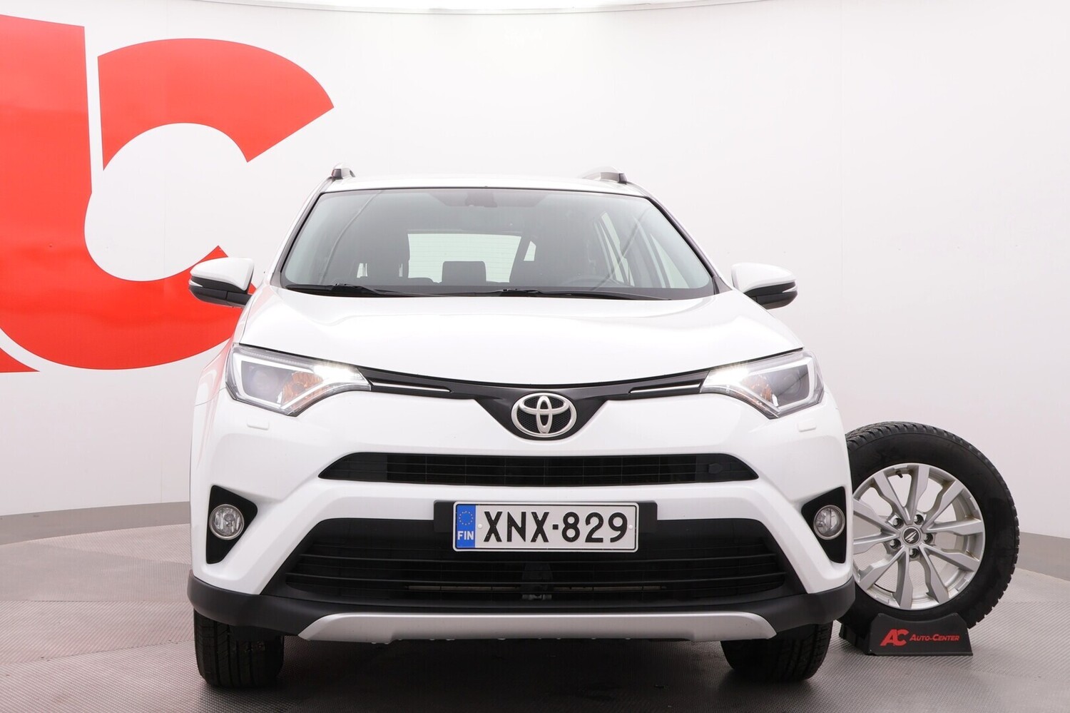 Toyota RAV4 vaihtoauto