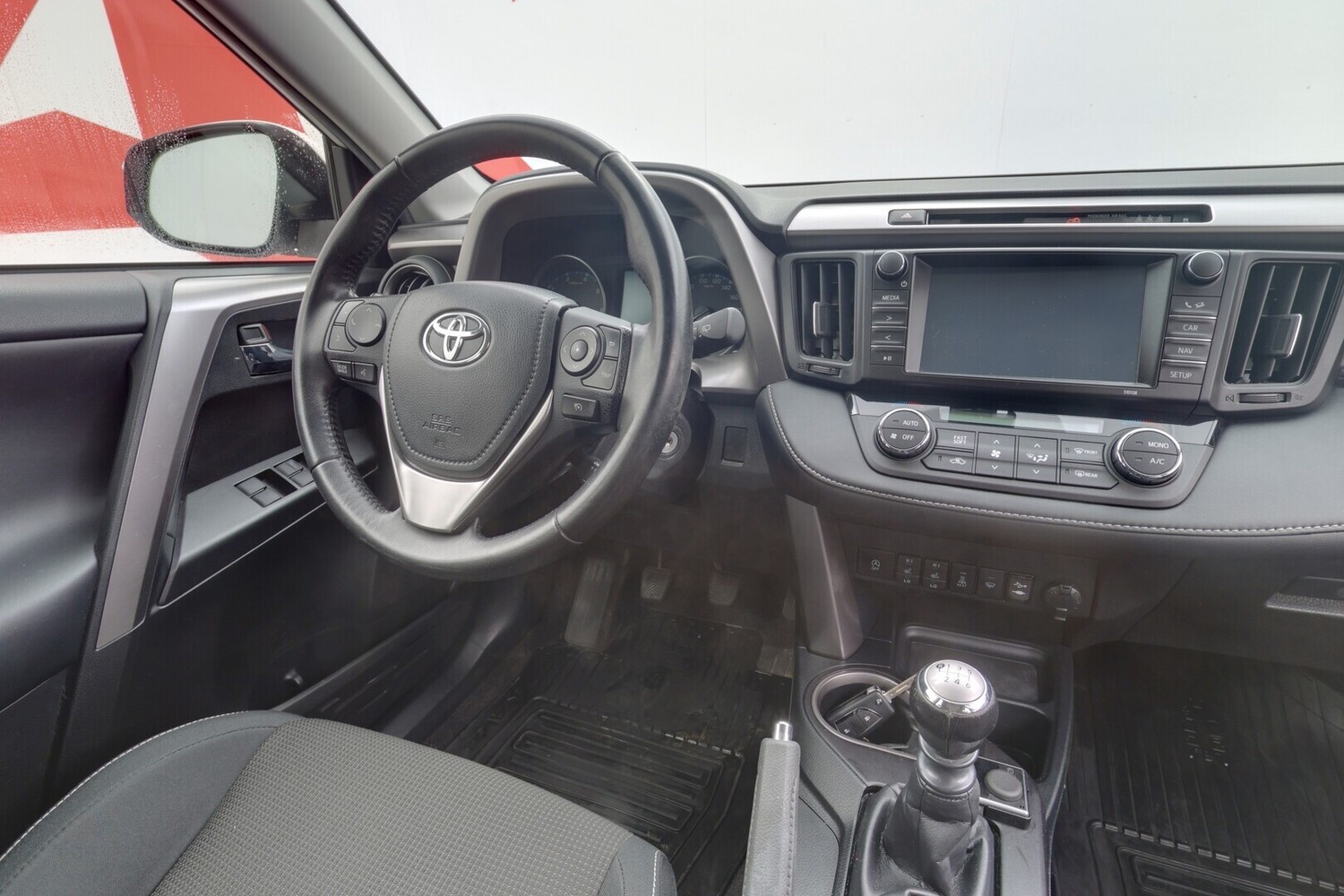 Toyota RAV4 vaihtoauto