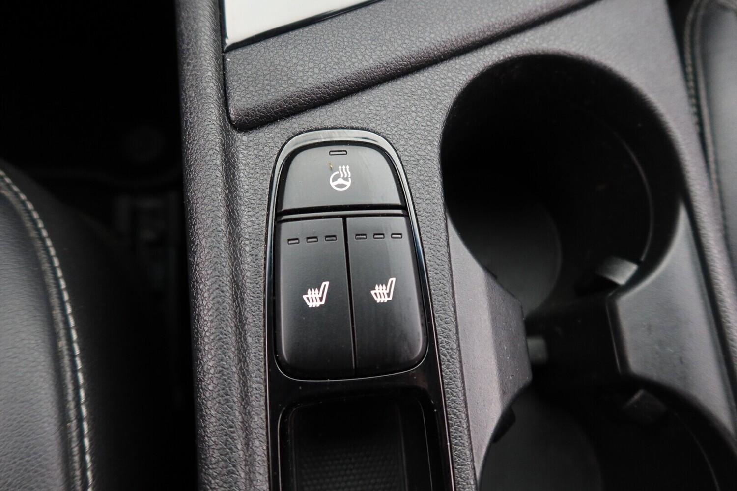 Kia Niro plug-in vaihtoauto