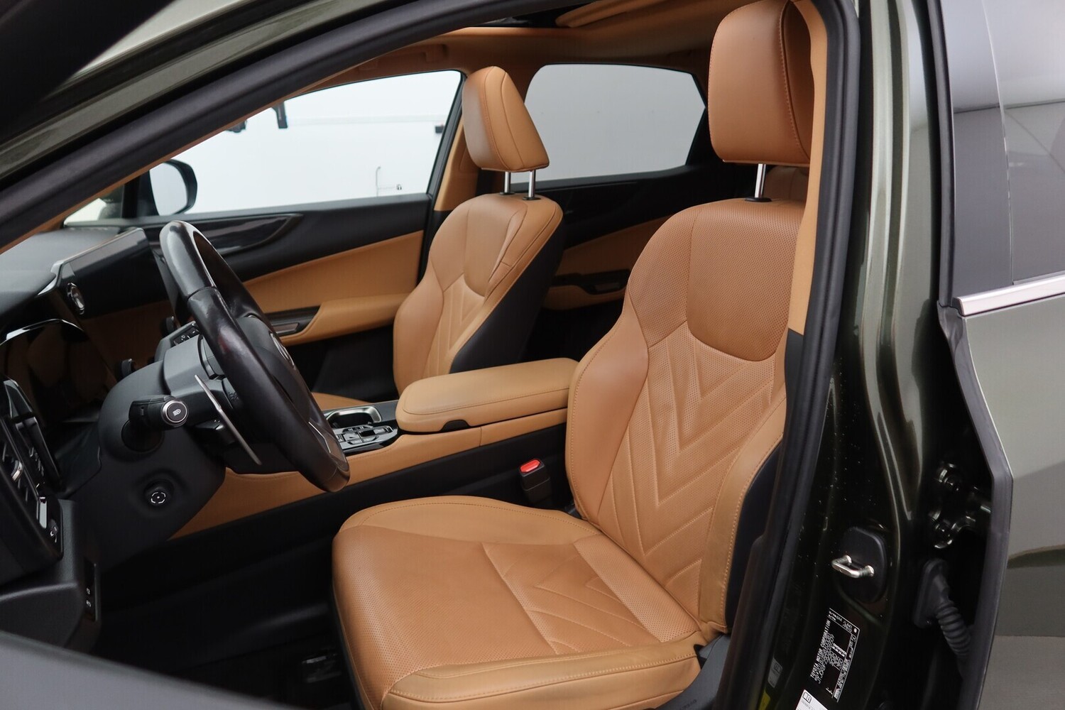 Lexus NX vaihtoauto