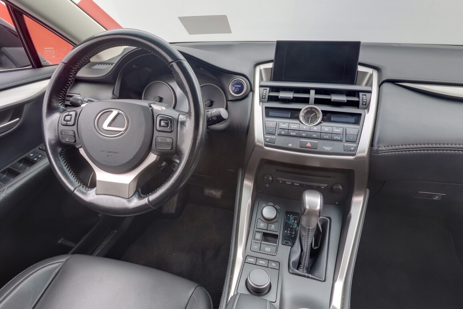 Lexus NX vaihtoauto
