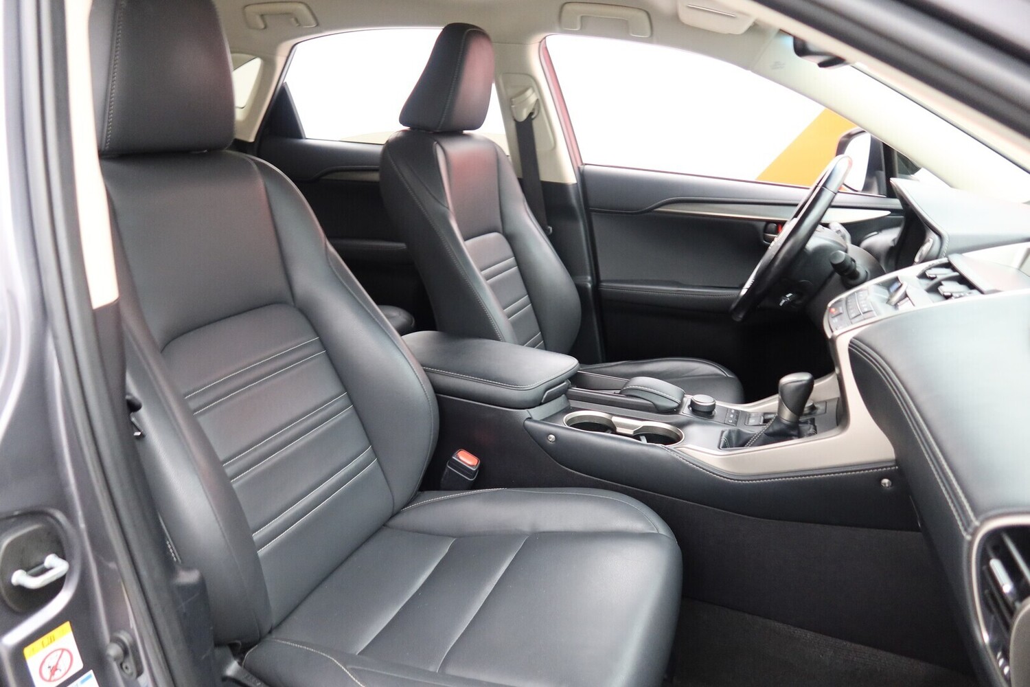 Lexus NX vaihtoauto