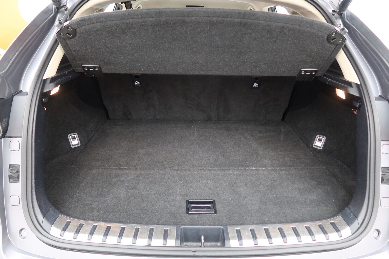 Lexus NX vaihtoauto