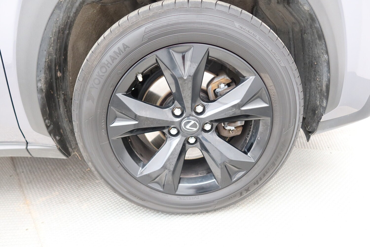Lexus NX vaihtoauto