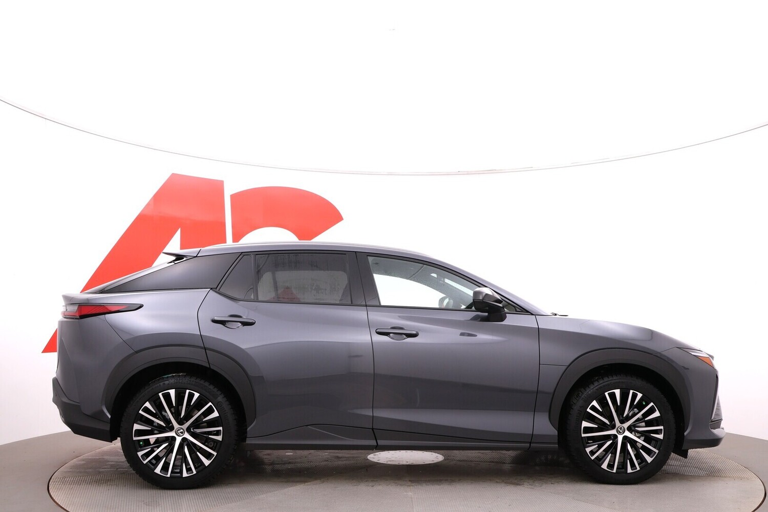 Lexus RZ vaihtoauto