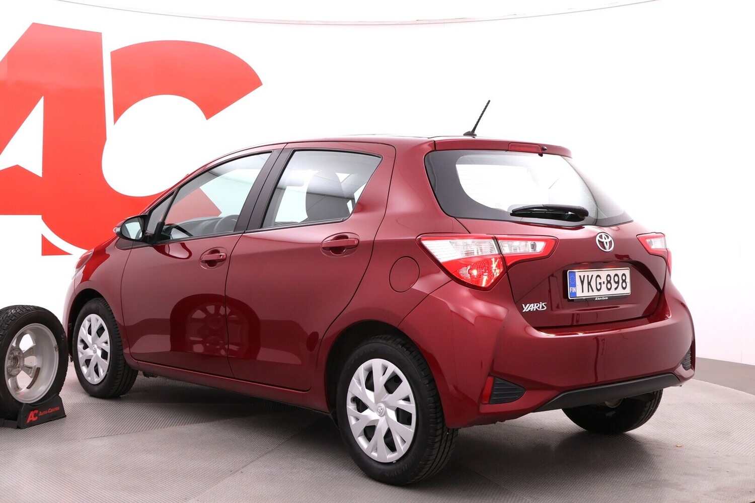 Toyota Yaris vaihtoauto