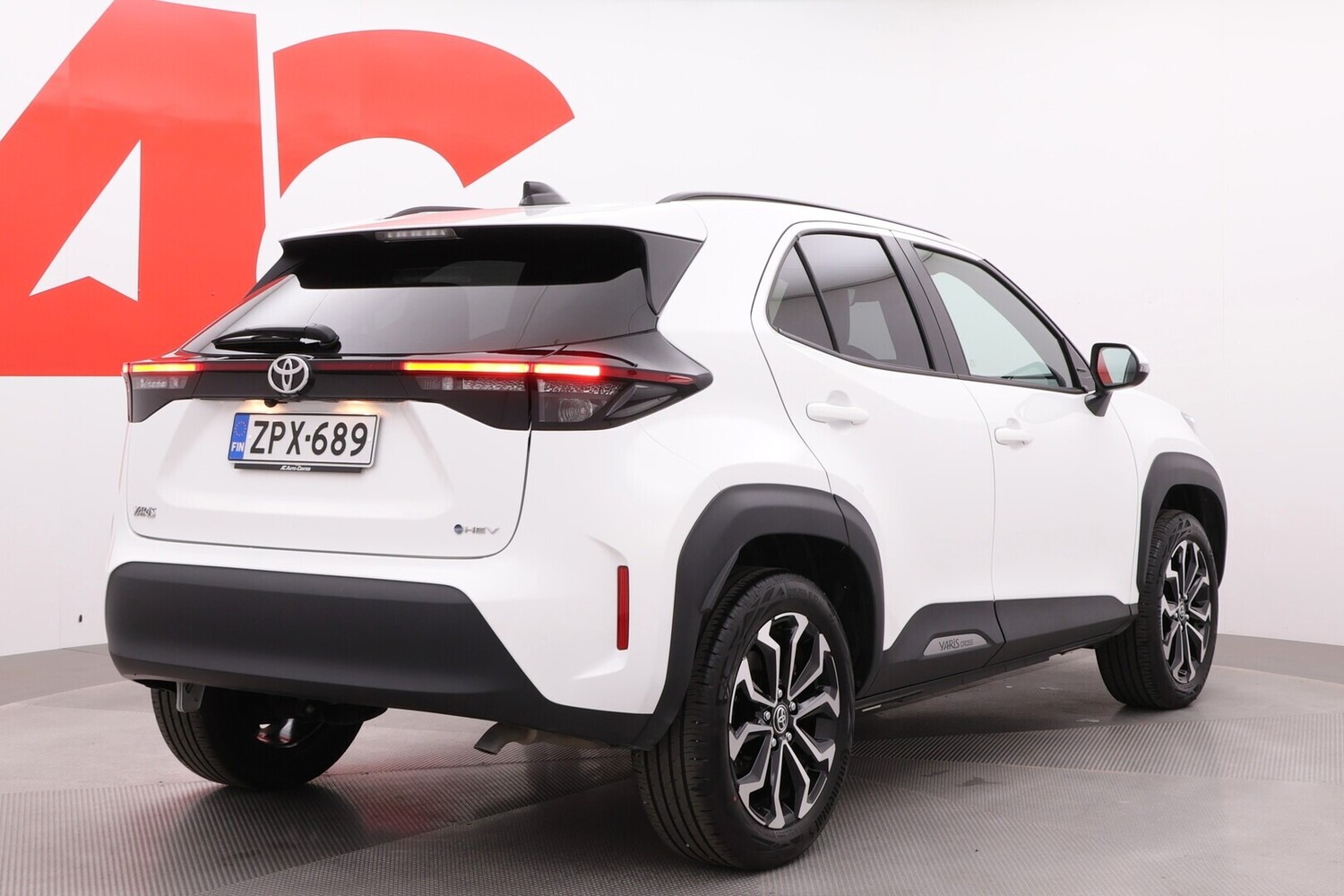 Toyota Yaris Cross vaihtoauto