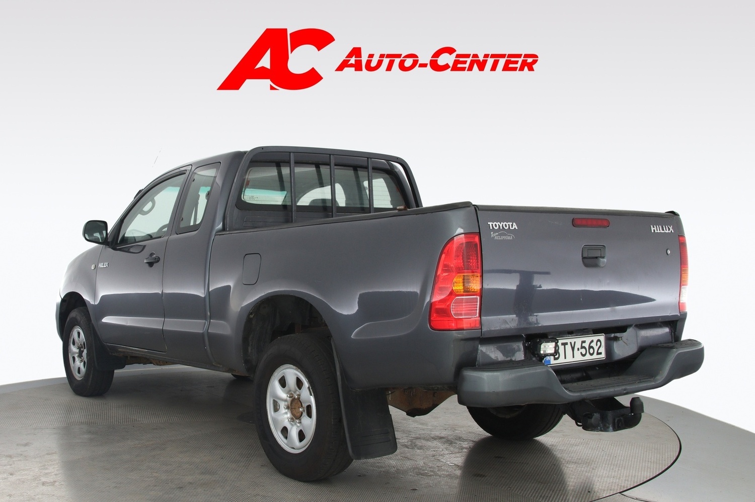 Toyota Hilux vaihtoauto