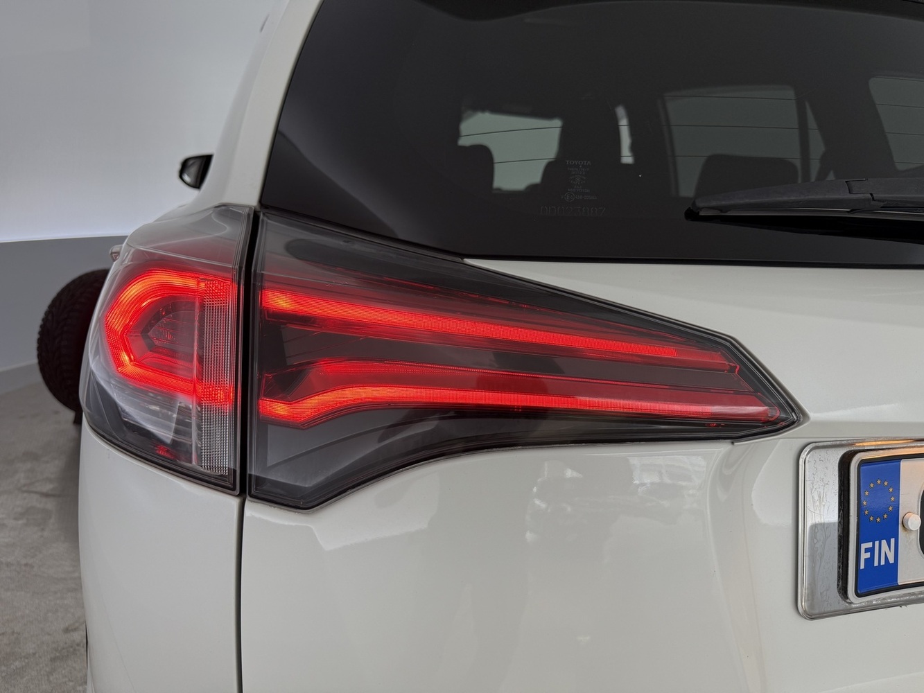 Toyota RAV4 vaihtoauto