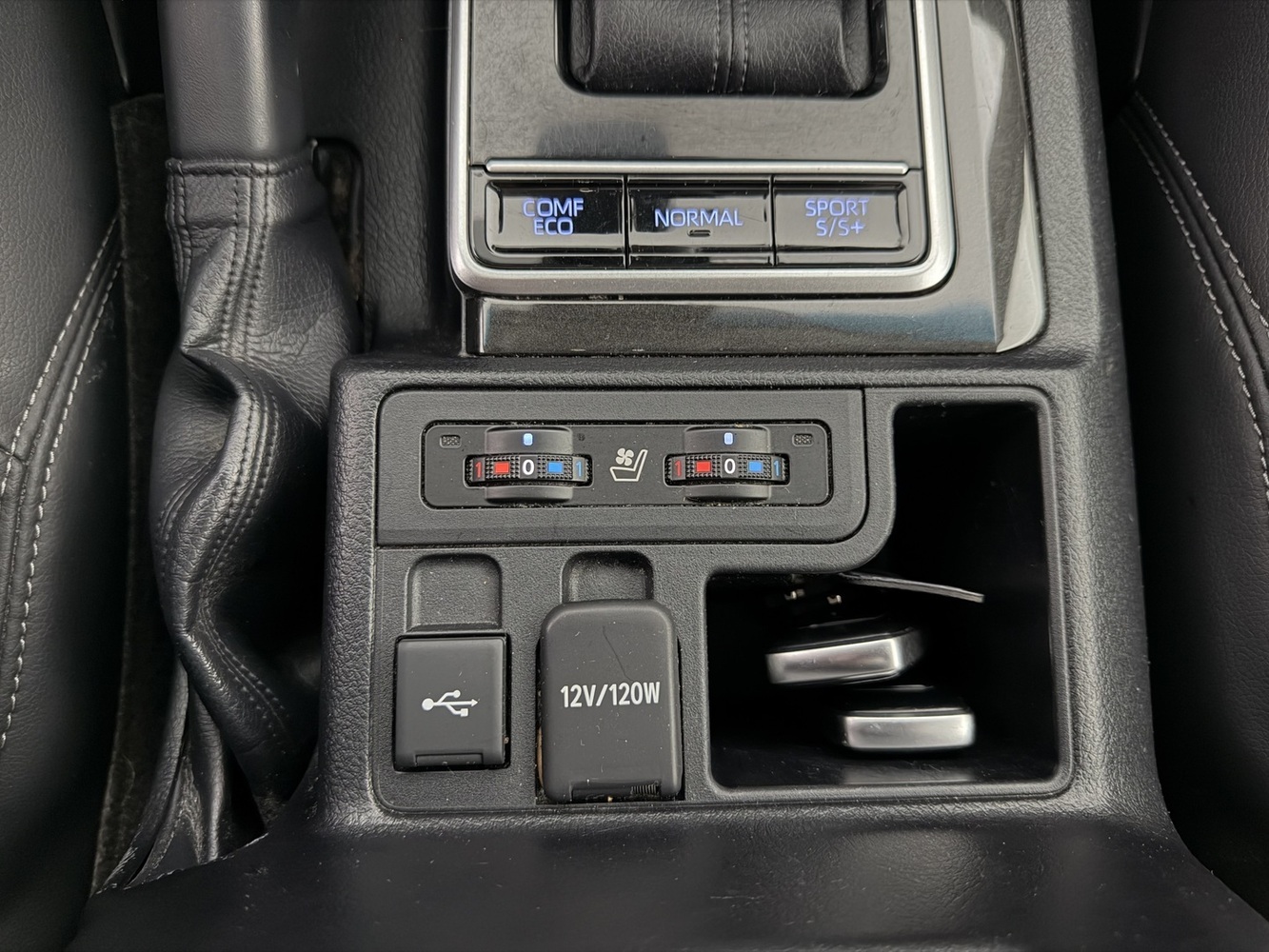 Toyota Land Cruiser vaihtoauto