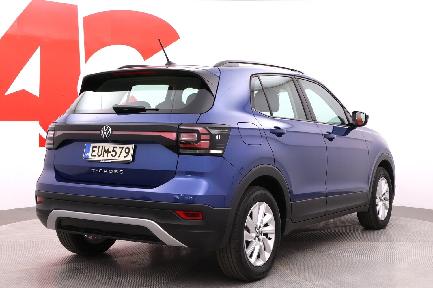 Volkswagen T-Cross vaihtoauto