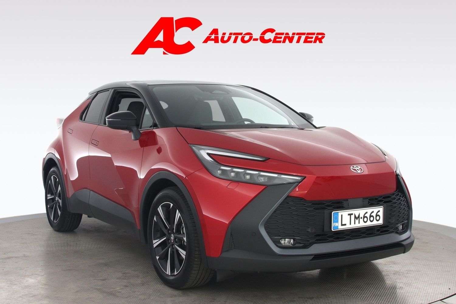 Toyota C-HR vaihtoauto