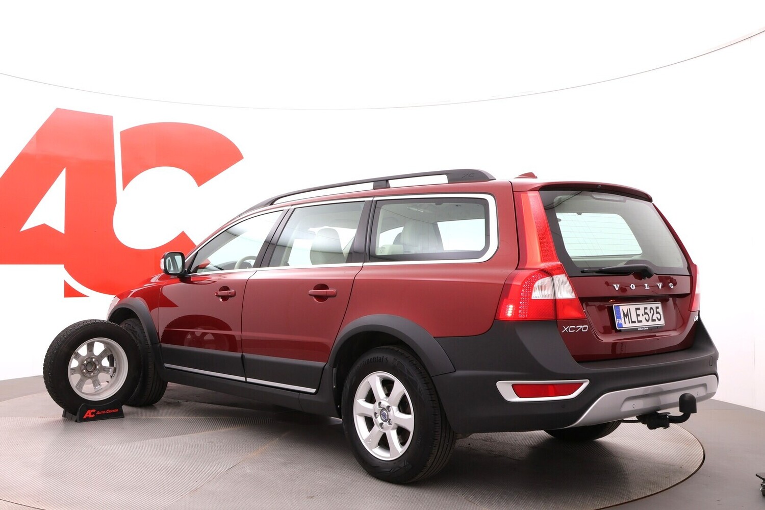 Volvo XC70 vaihtoauto