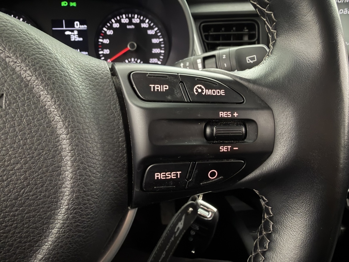 Kia Stonic vaihtoauto