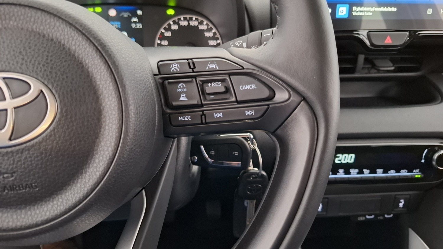 Toyota Yaris vaihtoauto