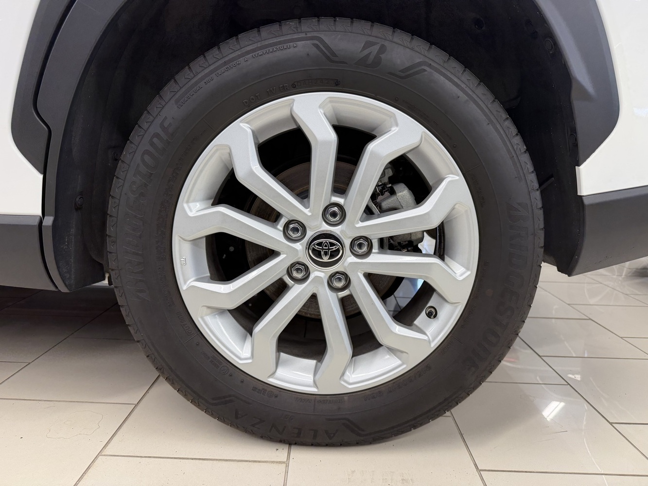 Toyota Corolla Cross vaihtoauto