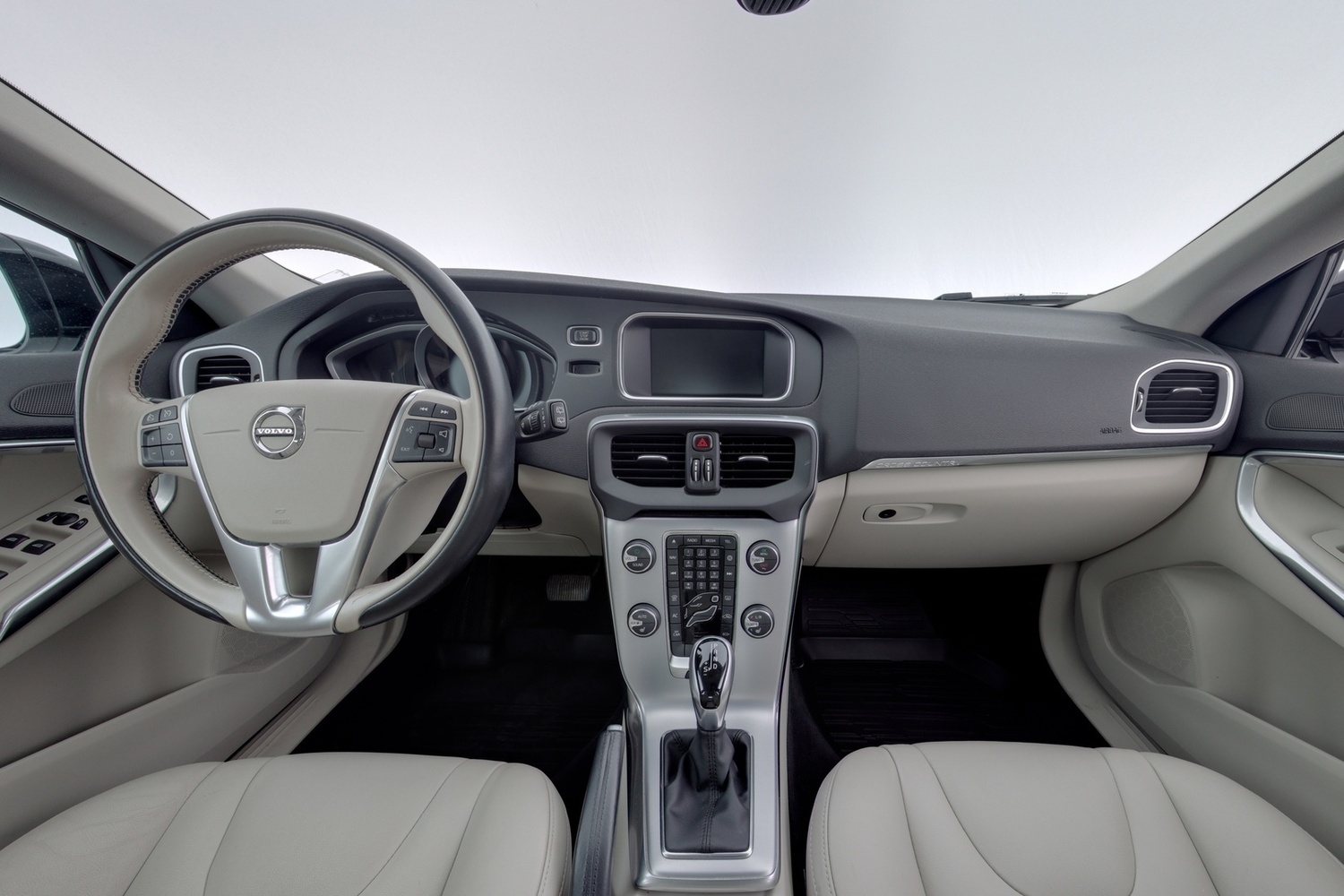 Volvo V40 Cross Country vaihtoauto