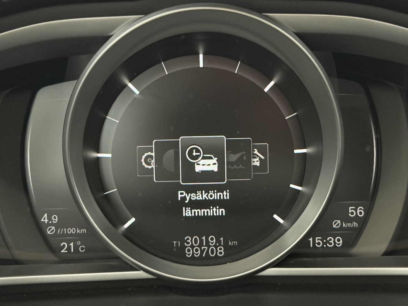 Volvo V40 Cross Country vaihtoauto