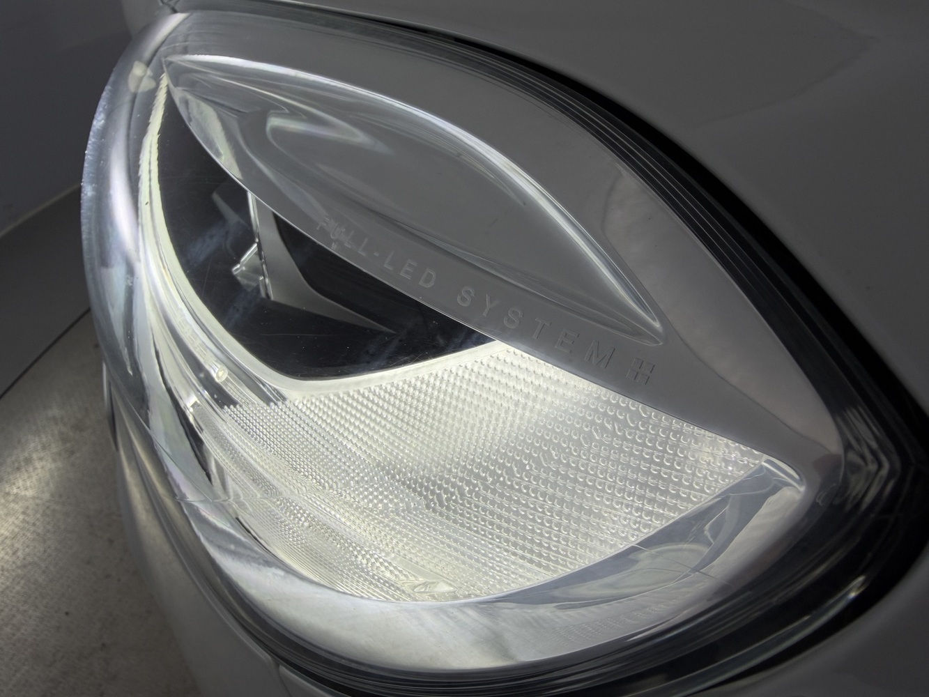 Volvo V40 Cross Country vaihtoauto