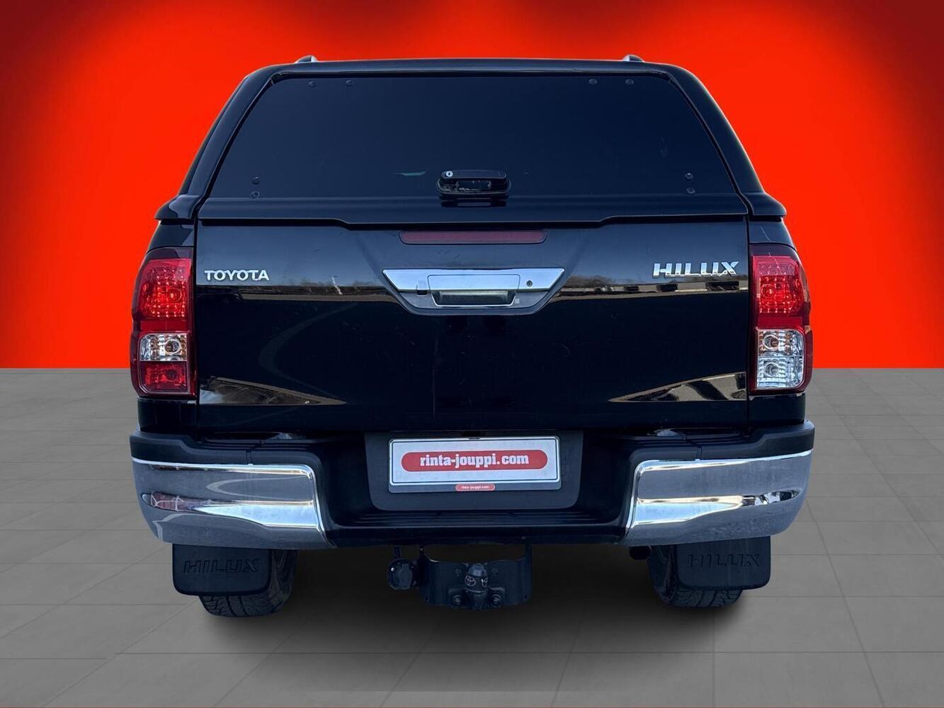 Toyota Hilux vaihtoauto